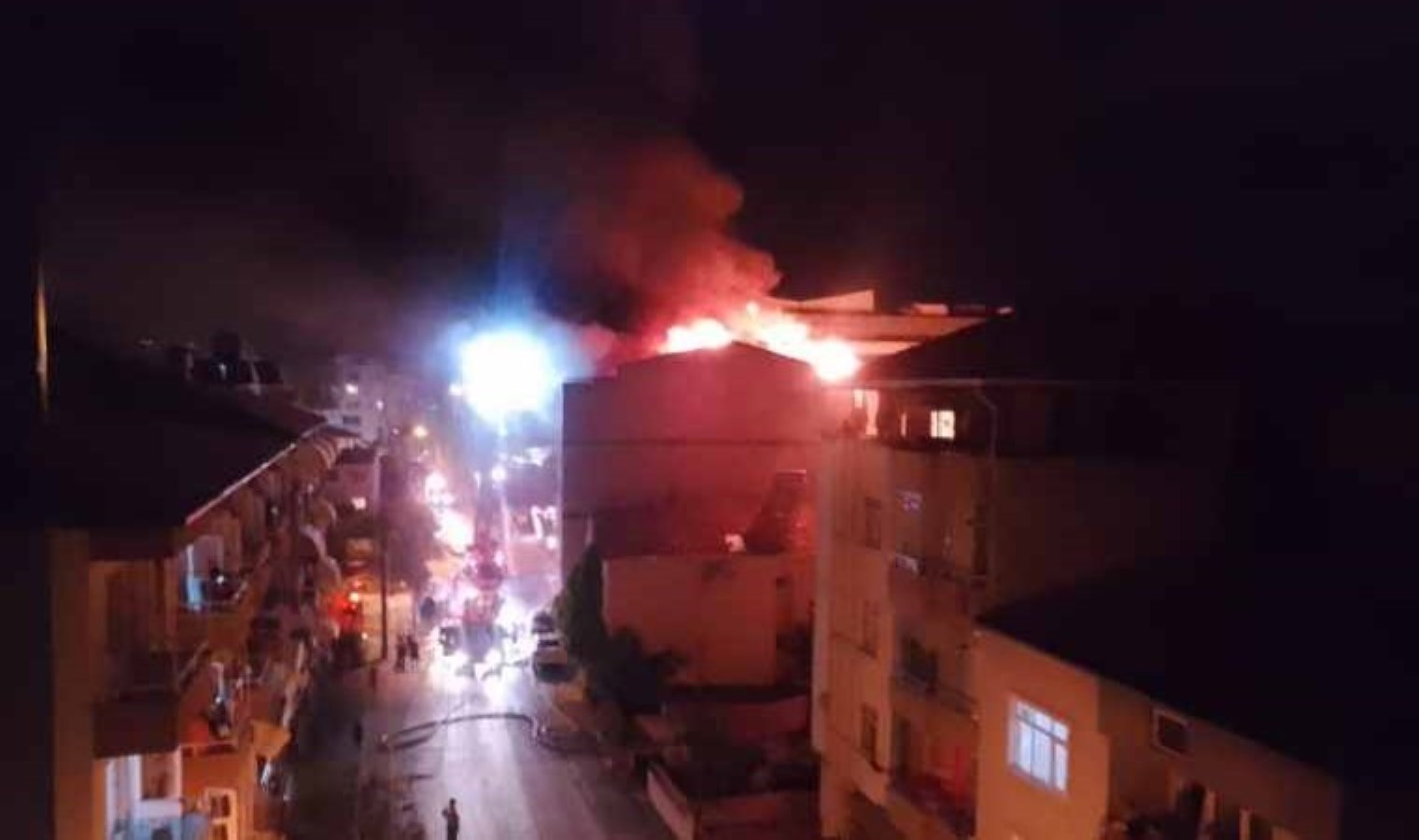 Samsun’da çatı katında yangın!