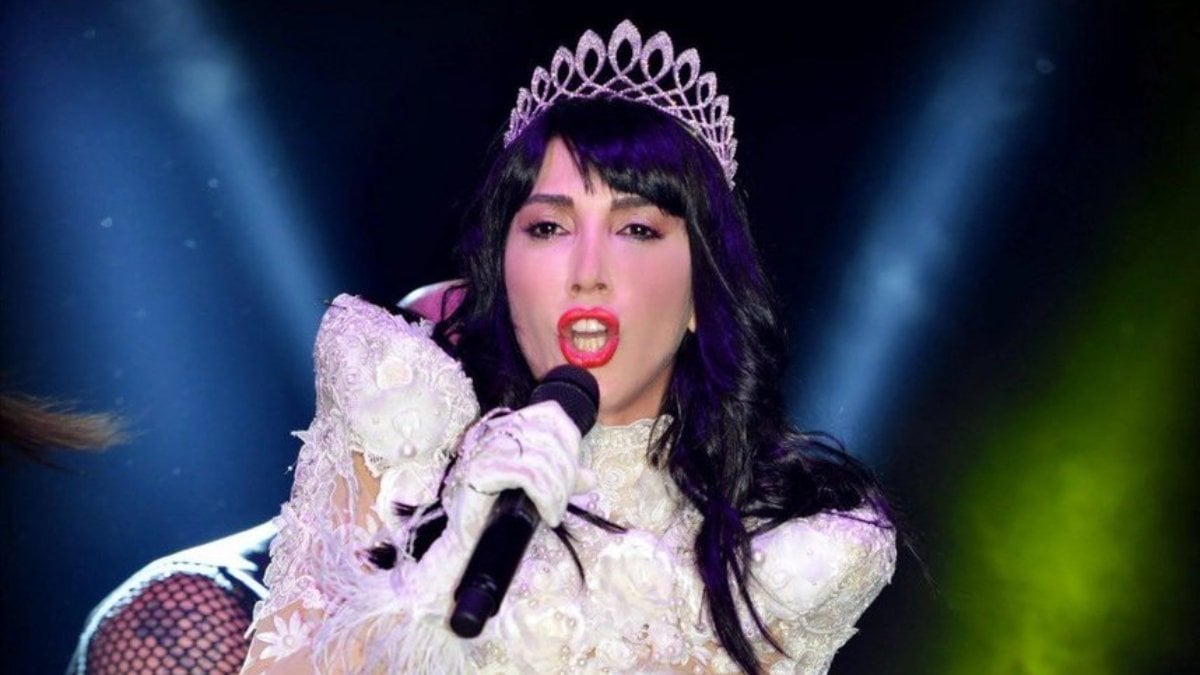 Şarkıcı Hande Yener hayranlarına ‘Evlenmeyin’ çağrısında bulundu