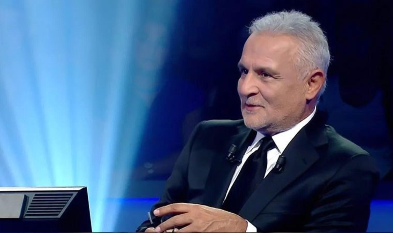 Son dakika…. Kenan Işık hayatını kaybetti