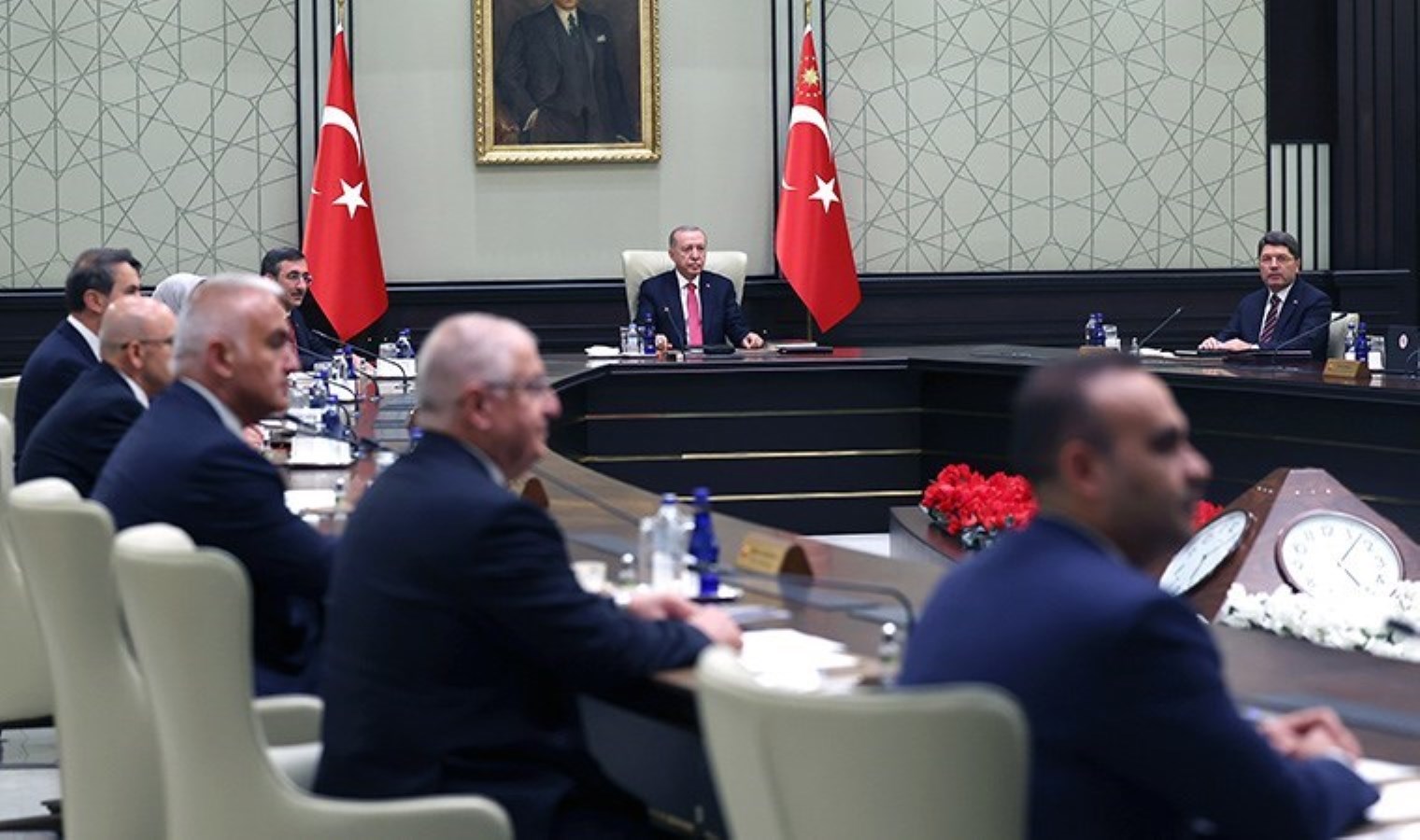 Toplantının ayrıntıları belli oldu: Emekli maaşında düğüm çözülecek mi?