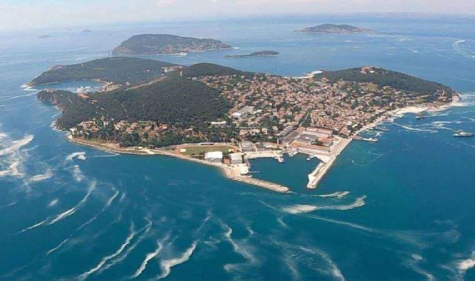 Tuzla-Pendik-Adalar feribot seferleri için UKOME’den oy birliğiyle onay