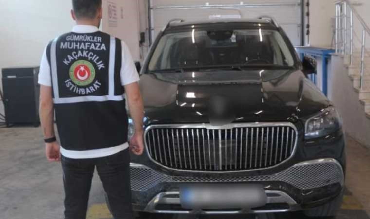 Usulsüz işlemlerle Türkiye’ye sokulmak istenen 87 araç ele geçirildi