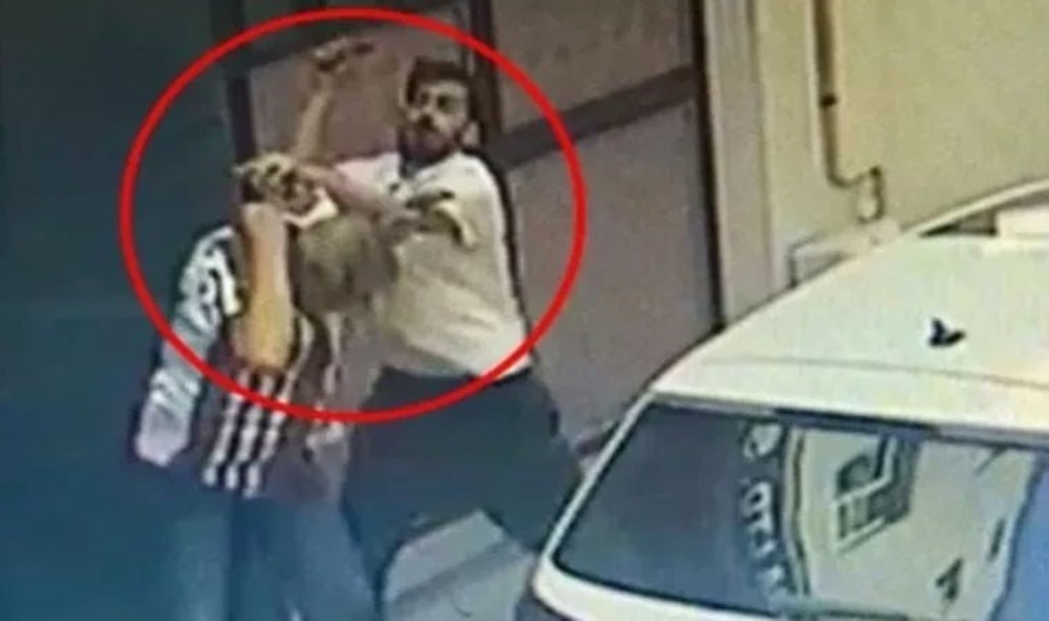 Uyuşturucu bağımlısı kişi bıçakla dehşet saçmıştı… Bingöl’de ölenlerin sayısı 4’e yükseldi