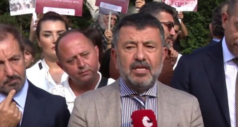 Vekillerden Meclis önünde ‘sokak hayvanları’ protestosu: ‘Sokaksa sokak, korkmayın, ne yapacaklar idam mı edecekler sizi?’