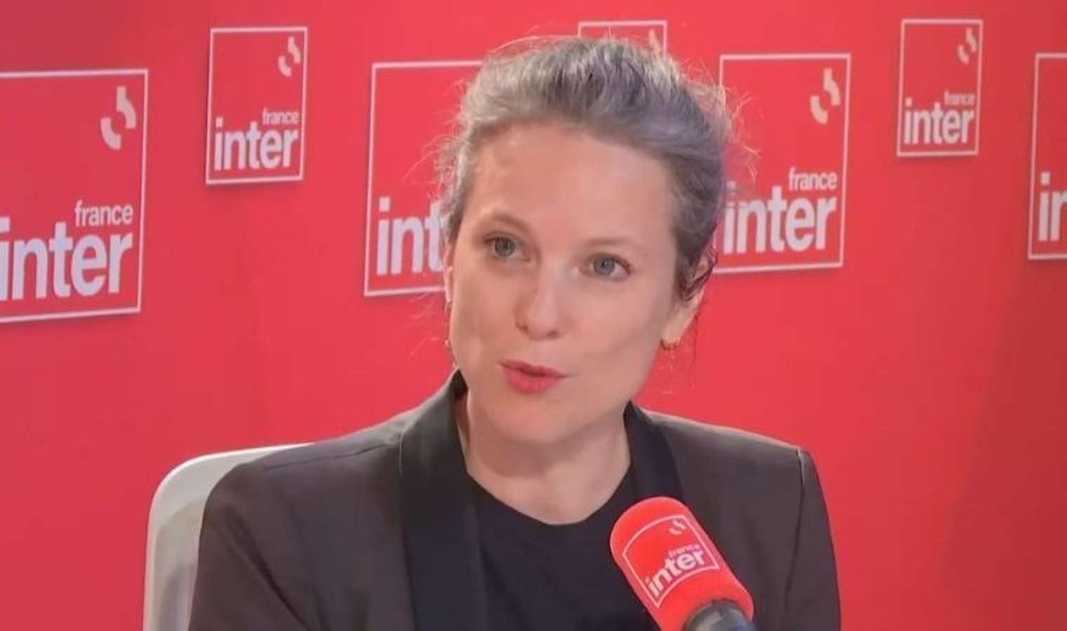 Yeni Halk Cephesi’nden Macron’a çağrı: “Seçim galibini başbakan olarak atayın”