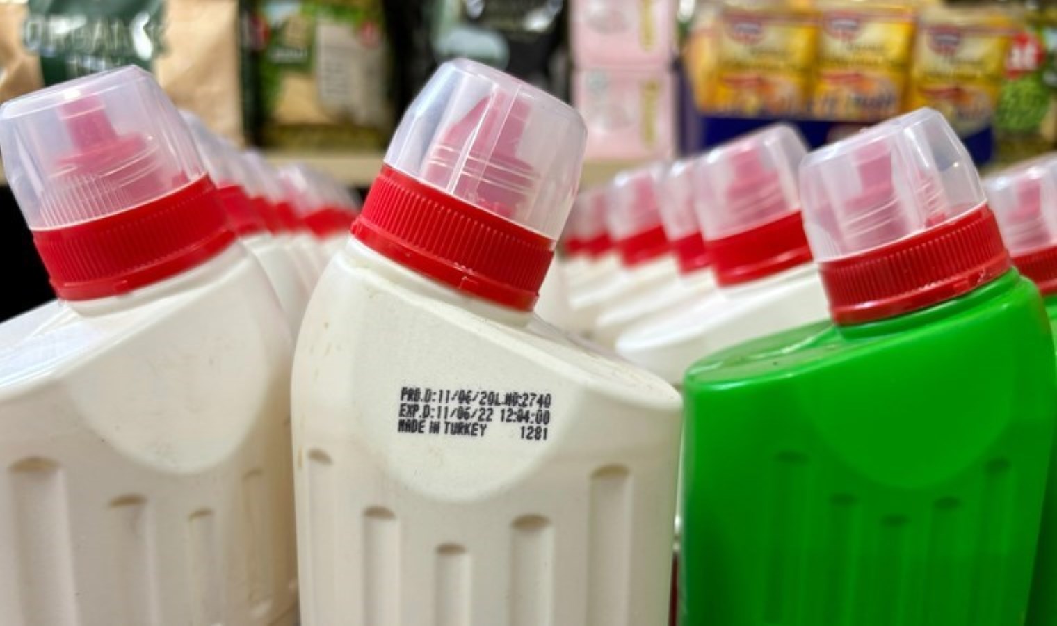 Yer: Tarsus… Son kullanma tarihi geçmiş çok sayıda ürün ele geçirildi