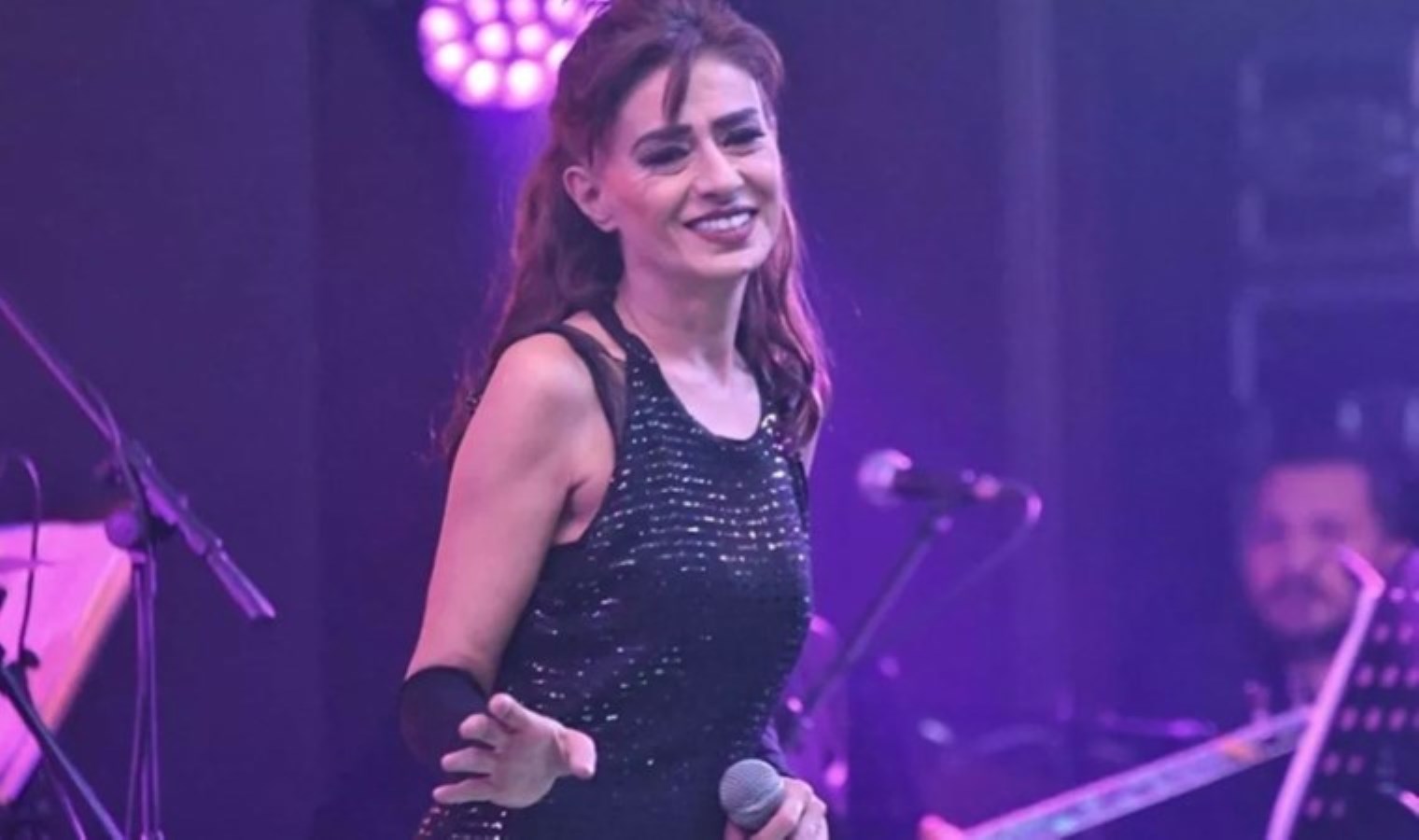 Yıldız Tilbe’den ‘sahte hesap’ çıkışı: Suç duyurusunda bulundu!