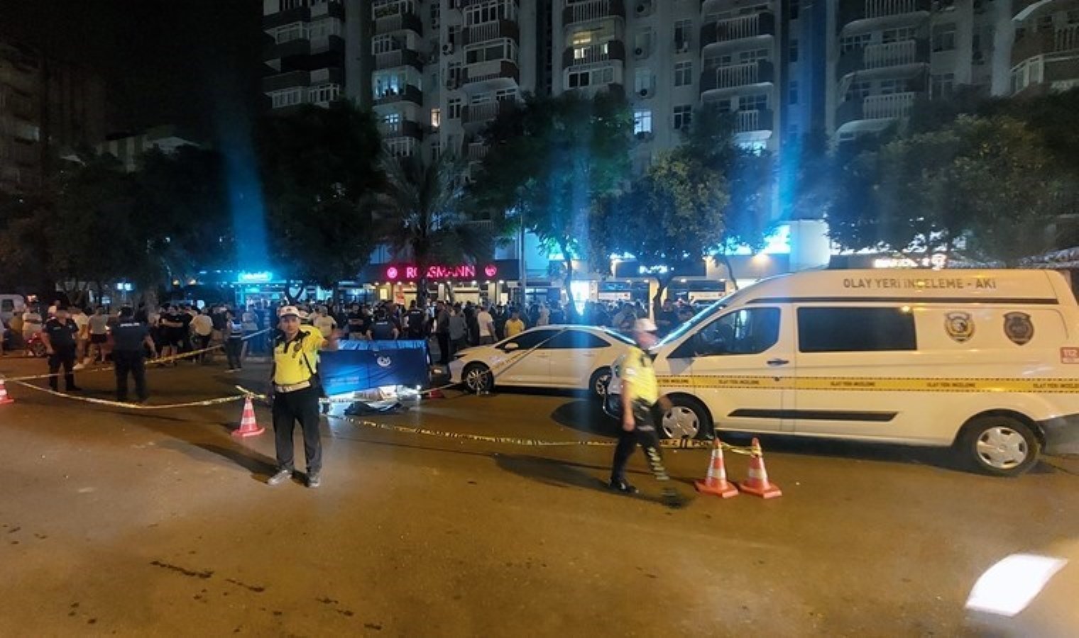 Adana’da Feci Kaza: Bir Kadın Hayatını Kaybetti