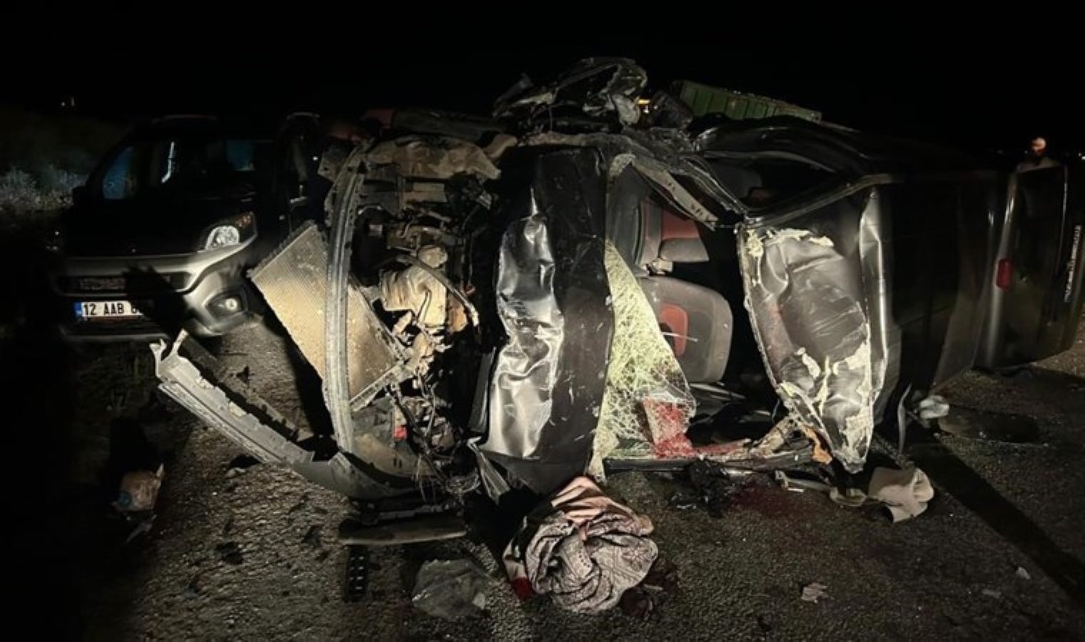 Alikelle Mahallesi’nde Kamyonet ile Traktör Çarpıştı: 7 Yaralı