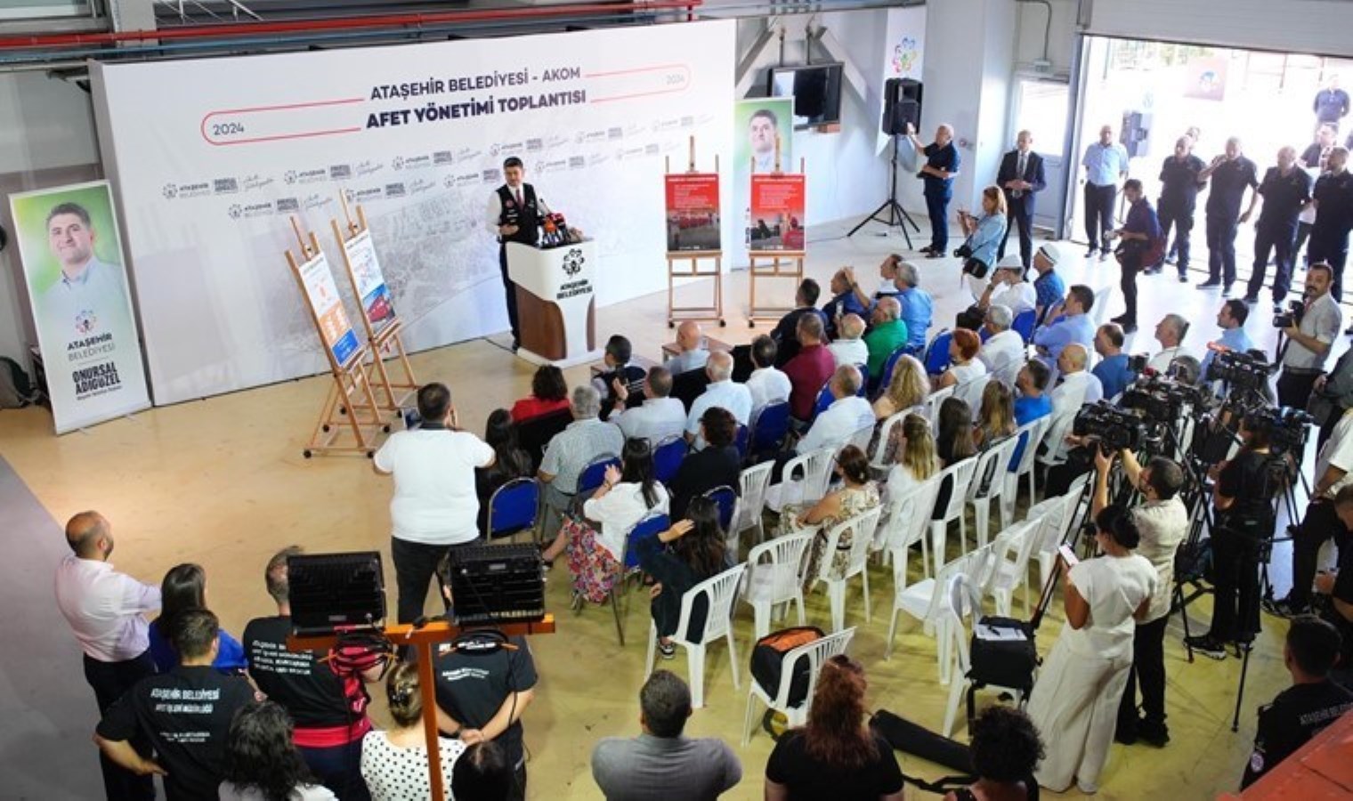 Ataşehir’in risk haritaları çıkarıldı: 17 mahalleye sarsıntı konteynerleri konuluyor