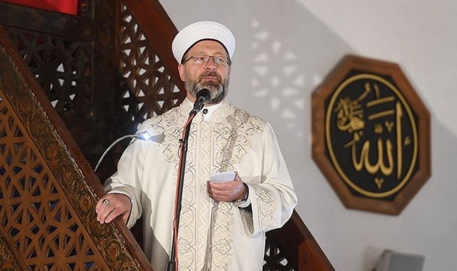 Atatürk’ün adını anmıyorlardı… Diyanet’in referansı FETÖ!