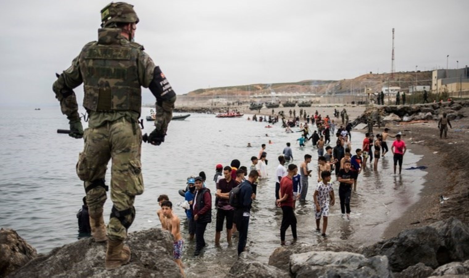Avrupa ülkesinde sistemsiz göçmen alarmı: Son 1 yılda yüzde 66 arttı