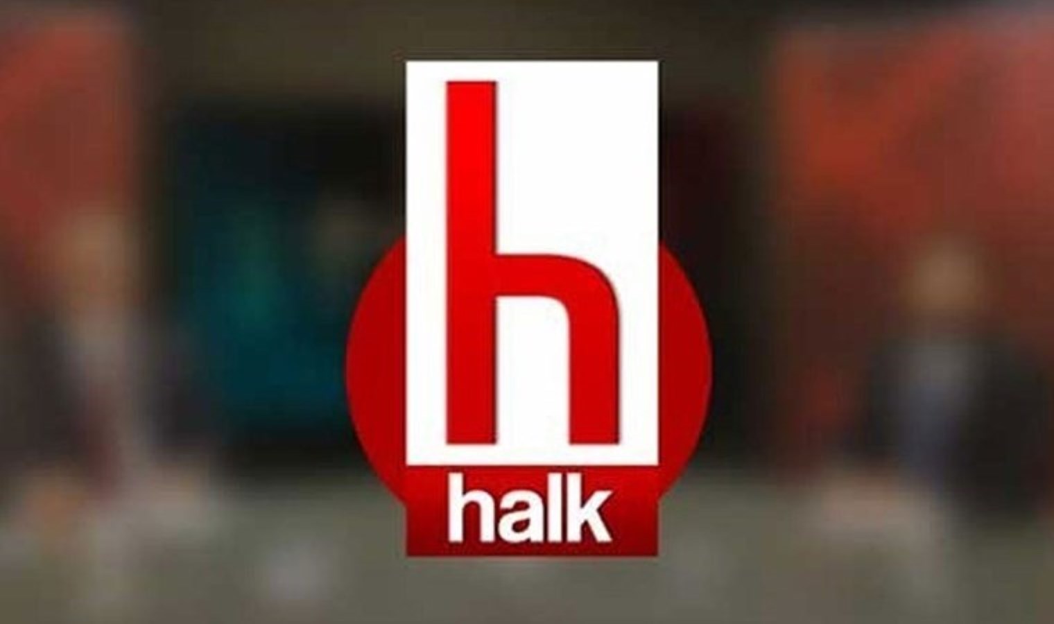 Ayrılık kısa sürdü: Ünlü ekran yüzü tekrar Halk TV’de