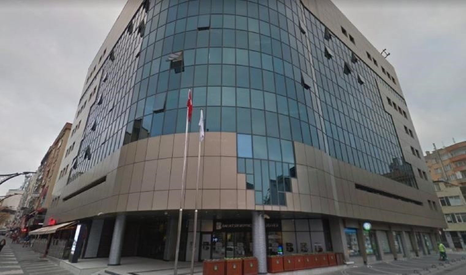 Balıkesir Büyükşehir Belediyesi, ‘700 işçi işten çıkarıldı’ iddialarını yalanladı