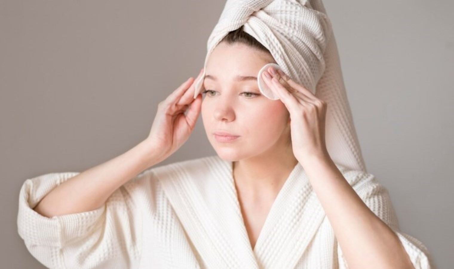 Bu davranışlar cildinizi yaşlandırıyor: Cildinizi yıpratan 7 kusur