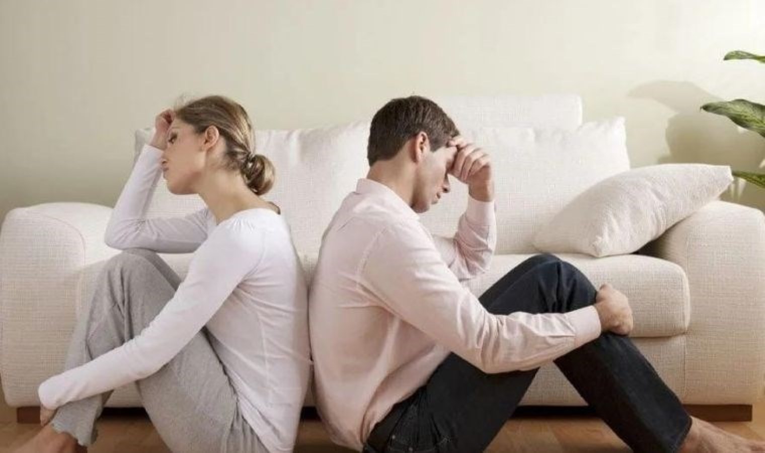 Bu sorular münasebetinizi tehlikeye atabilir: Partnerinize sormamanız gereken 7 soru