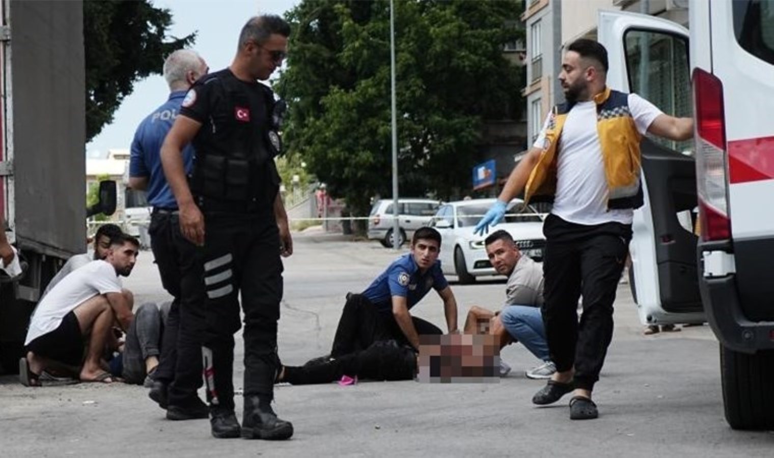 Bursa’da Bıçaklı Kavga: Bir Kişi Hayatını Kaybetti