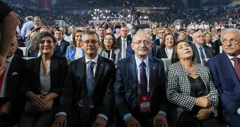 CHP Tüzük taslağını milletvekillerine sundu: Dikkat çeken ‘mevcut başkan’ ayrıntısı!