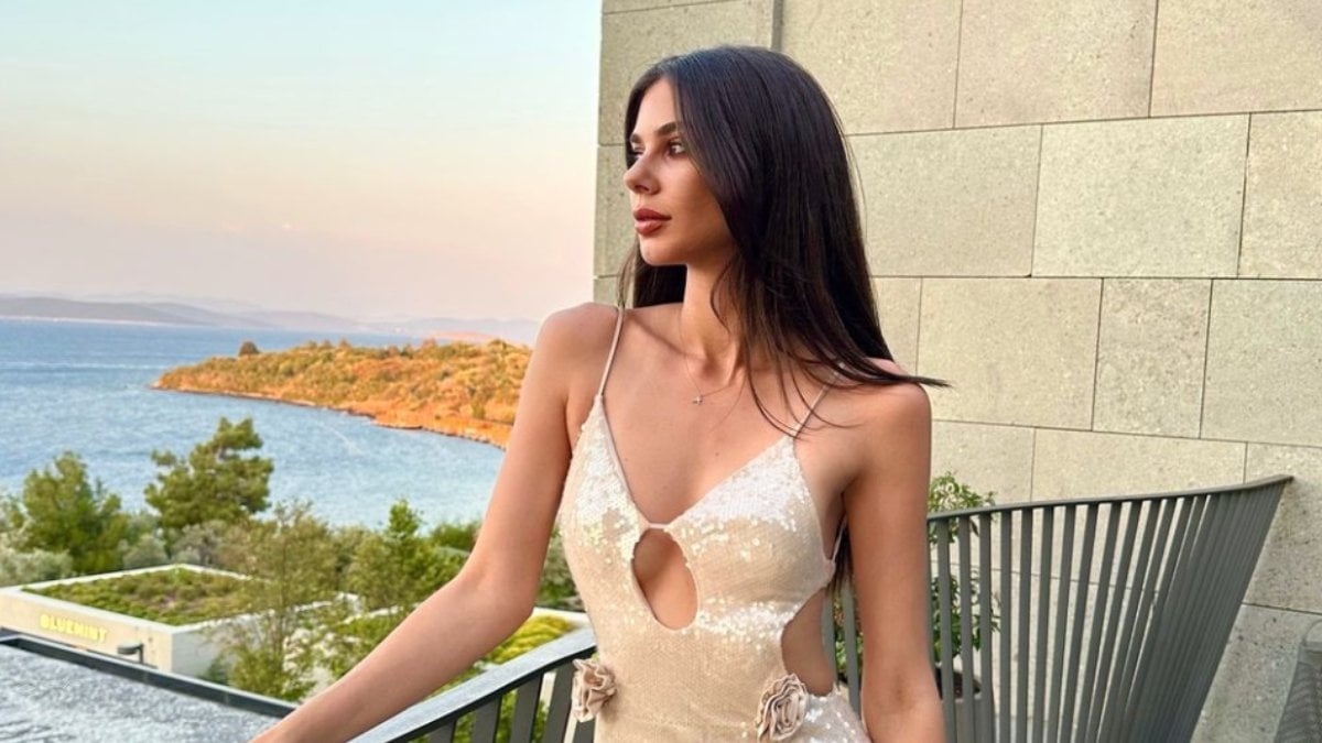 Deren Talu beyaz minisiyle mest etti! ‘Kuğu gibisin’