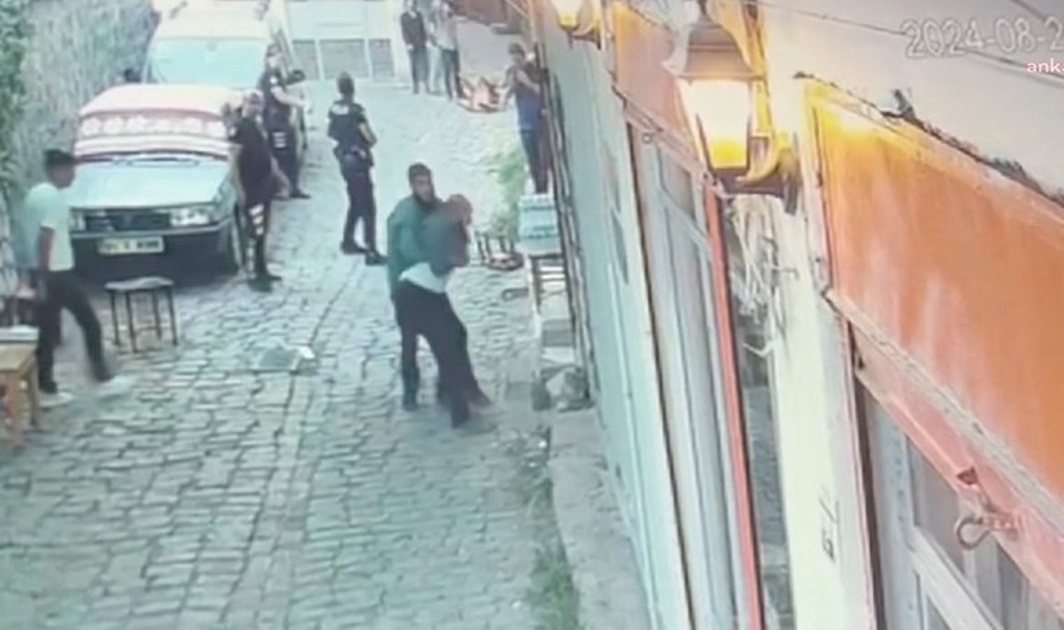 Diyarbakır’daki kafe saldırganları serbest bırakıldı