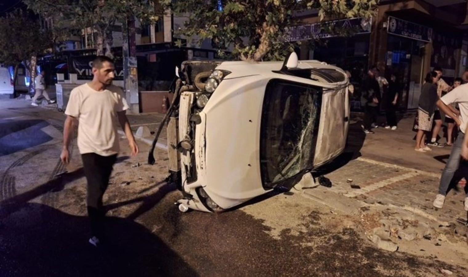 Edirne’de otomobil takla attı: 3 yaralı