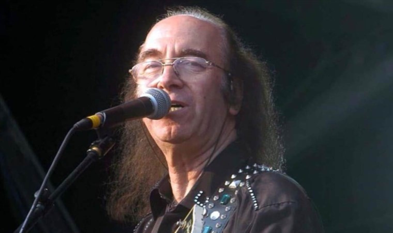 Erkin Koray: Türk Rock Müziğinin Efsanesi