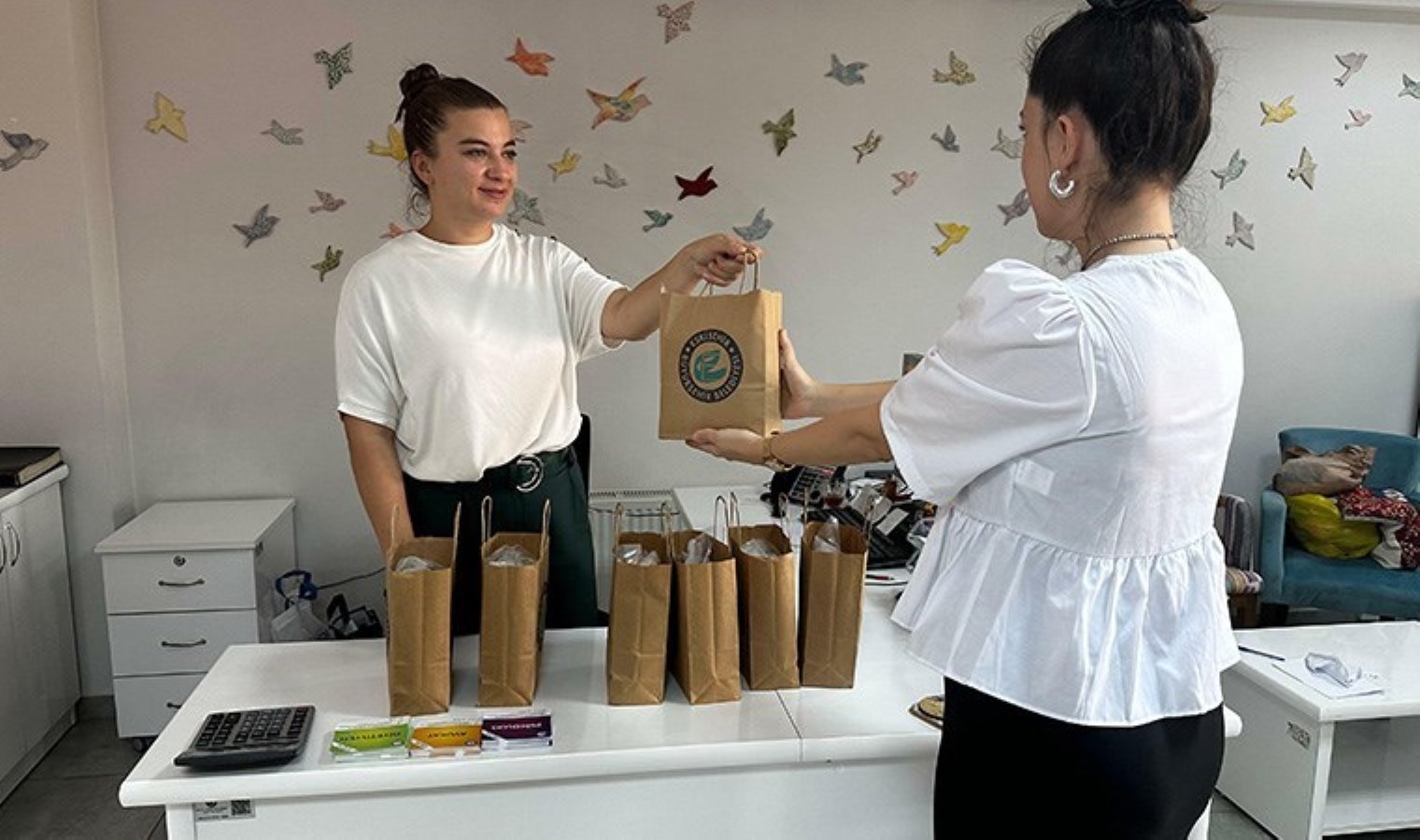 Eskişehir’de Kadınlara Hijyenik Ped Desteği Projesi