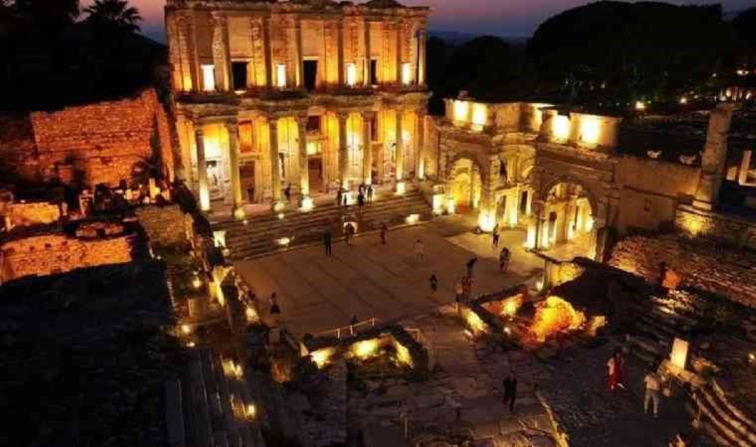 Gece Müze Ziyaretleri ve Geleceğe Miras Projesi