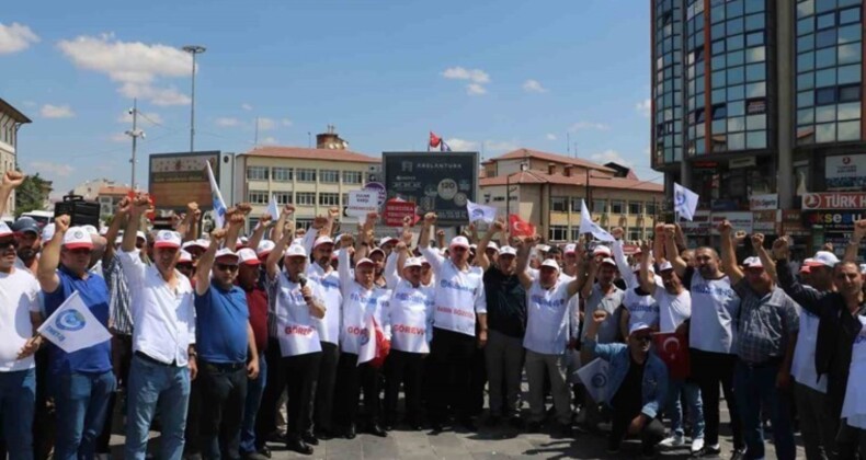 HAK-İŞ Konfederasyonu ‘Büyük Kayseri Buluşması’nda personellerle bir ortaya gelecek