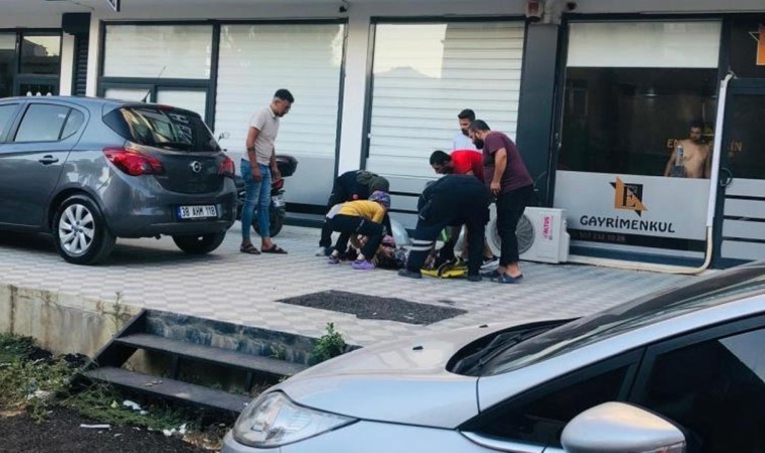 İnceleme başlatıldı: 9. kattan düşen genç öldü!