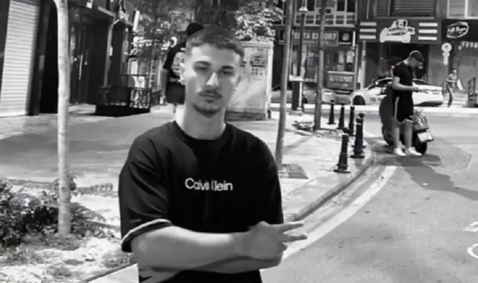 İstanbul’da dehşetli olay: 16 yaşındaki çocuk toplumsal medyada paylaştığı fotoğraf yüzünden öldürüldü