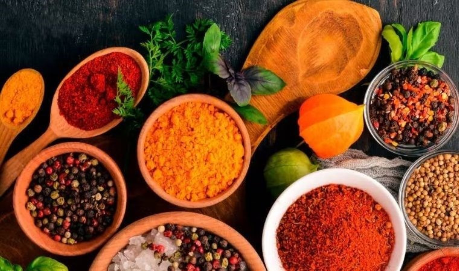 Karaciğeri koruyor, yağlanmayı bitiriyor: Karaciğer sıhhatine uygun gelen 6 baharat