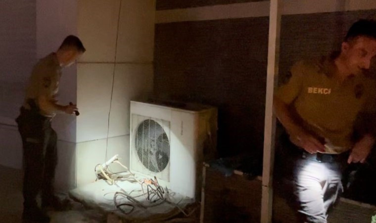 ‘Klima’ hırsızları bekçilere takıldı: 2 kuşkulu suçüstü yakalandı