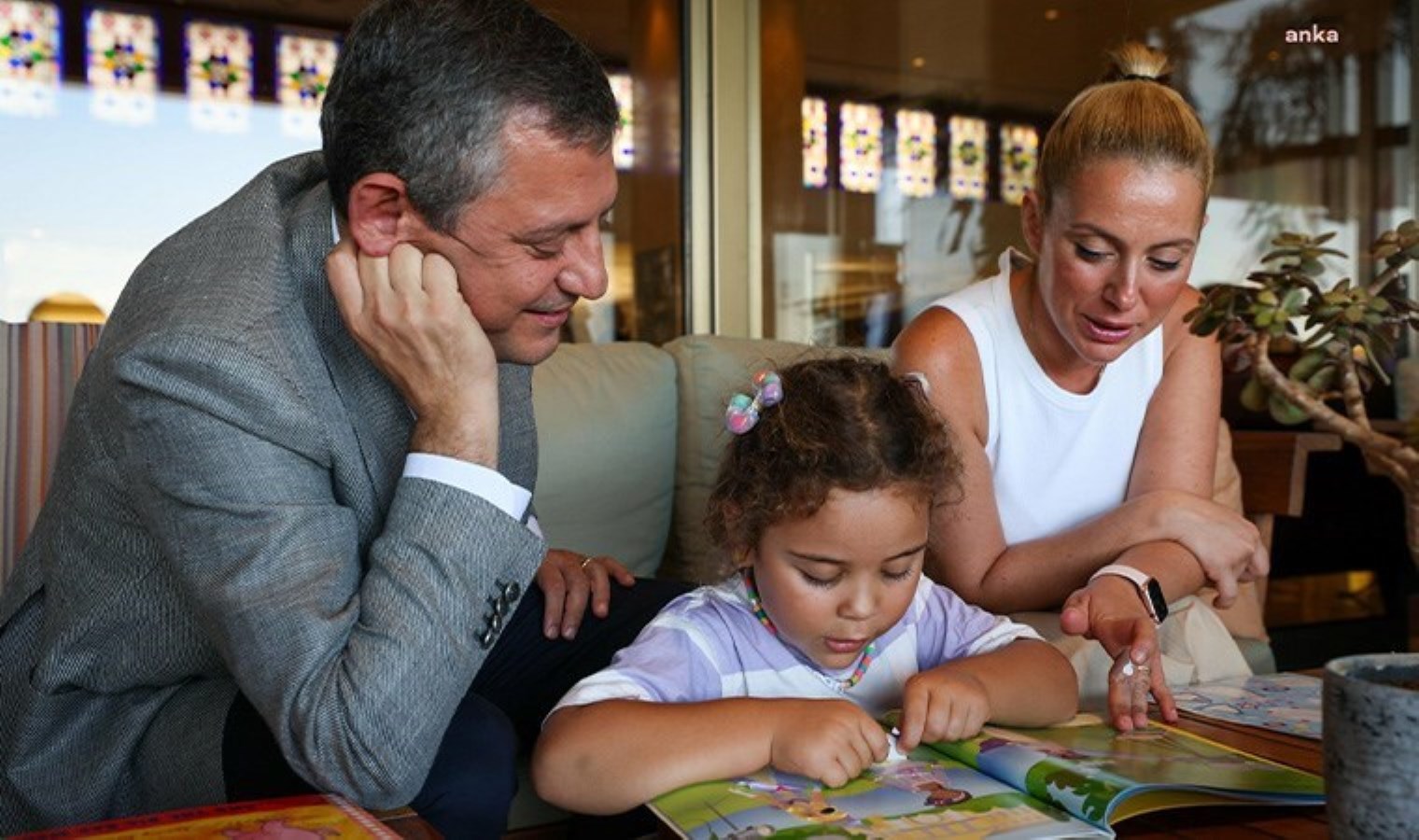 ‘Kötü muamele’ soruşturması başlatılmıştı: Özgür Özel’den gezi tutuklusu Tayfun Kahraman’ın ailesine ziyaret