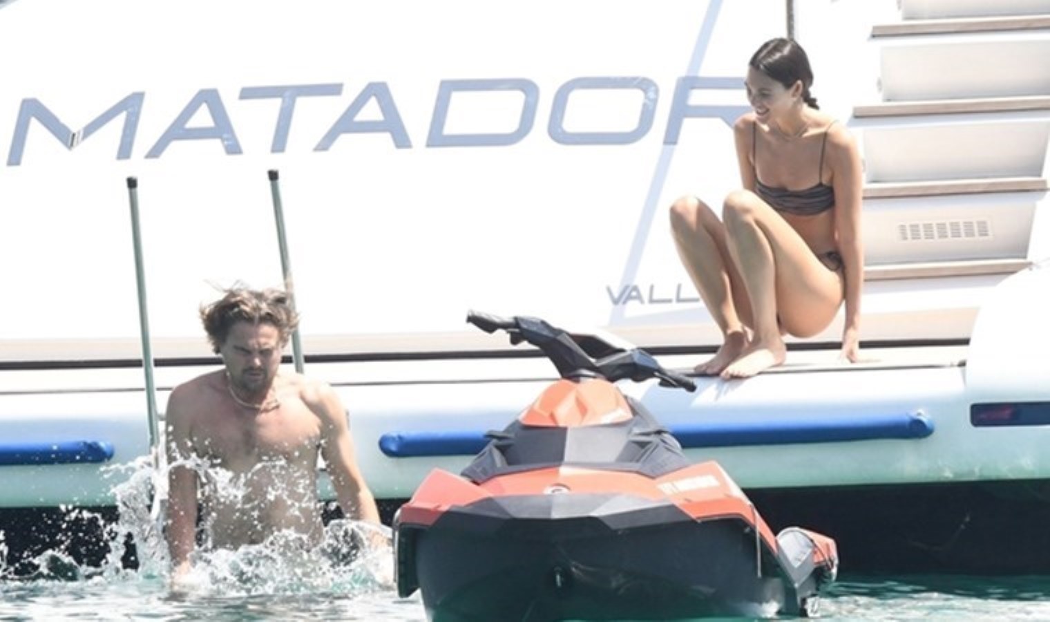 Leonardo DiCaprio ve Vittoria Ceretti’nin Romantik İtalya Tatili