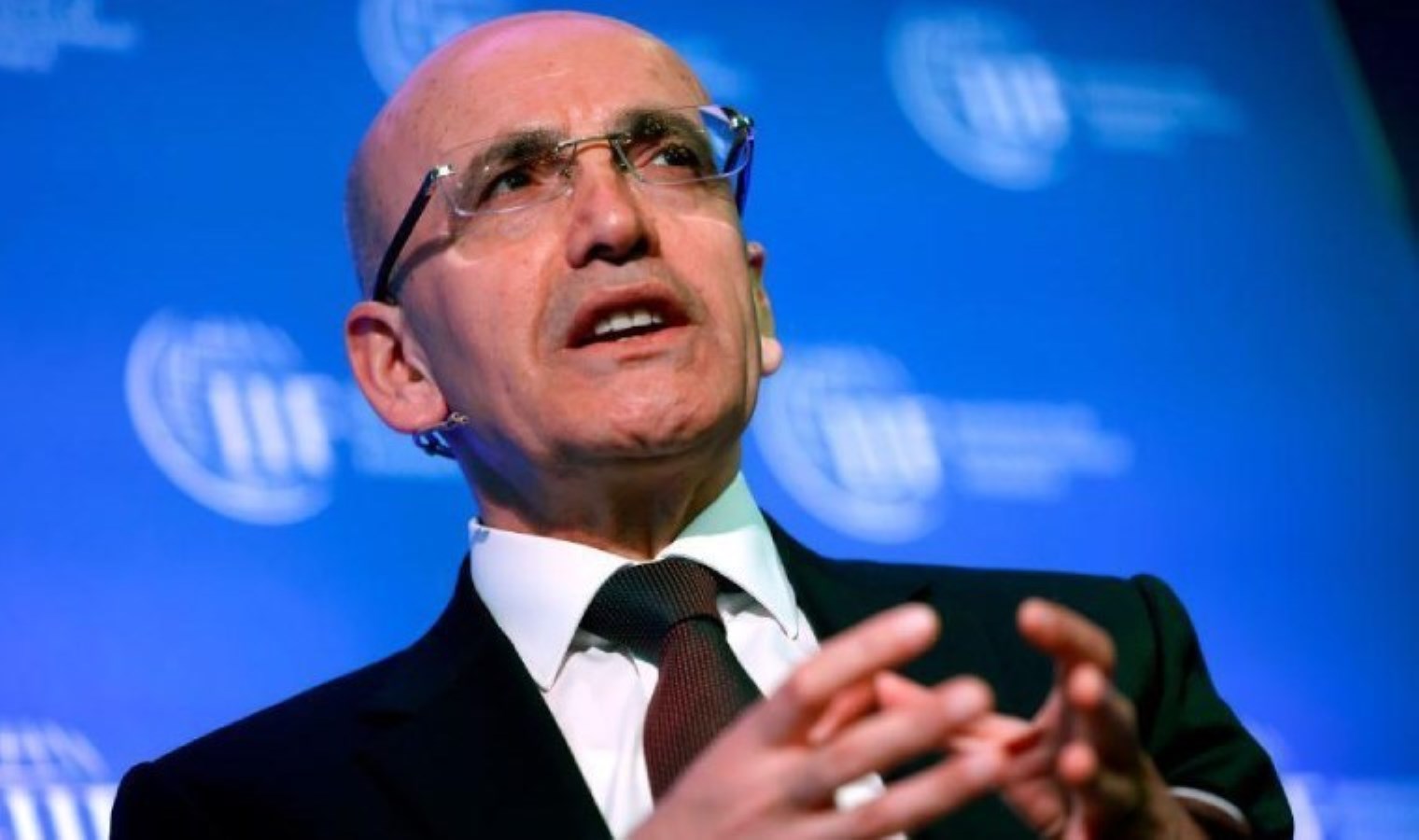 Mehmet Şimşek duyurdu! Vergide yeni devir başlıyor