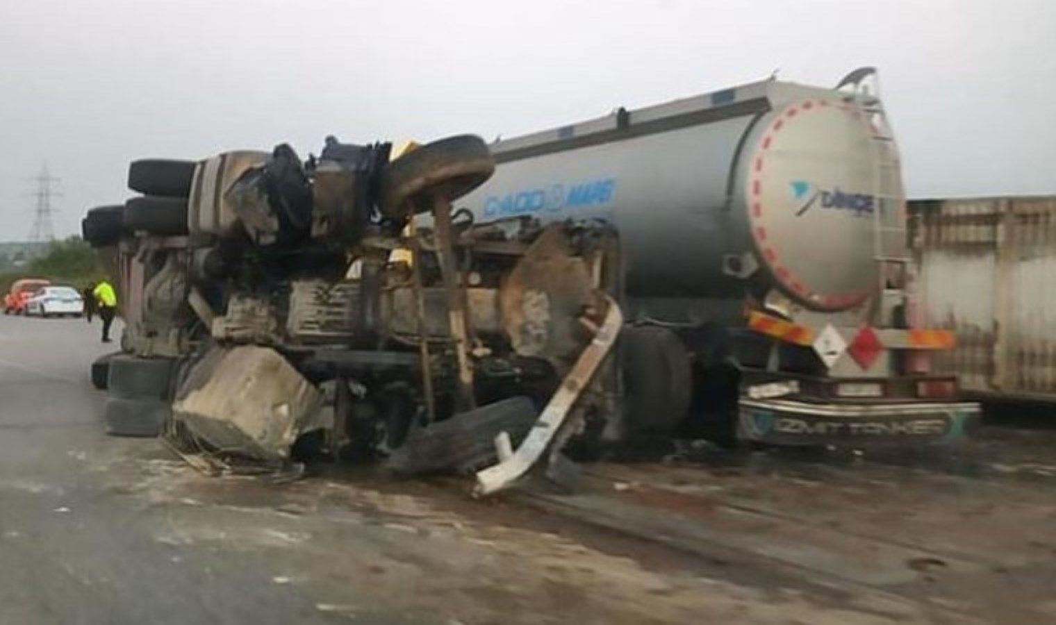 Mersin’de tırla tanker çarpıştı: 1 meyyit, 1 yaralı