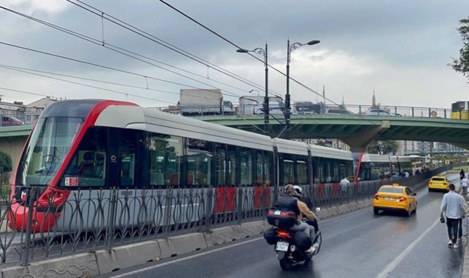 Metro İstanbul’da Seferler Durduruldu