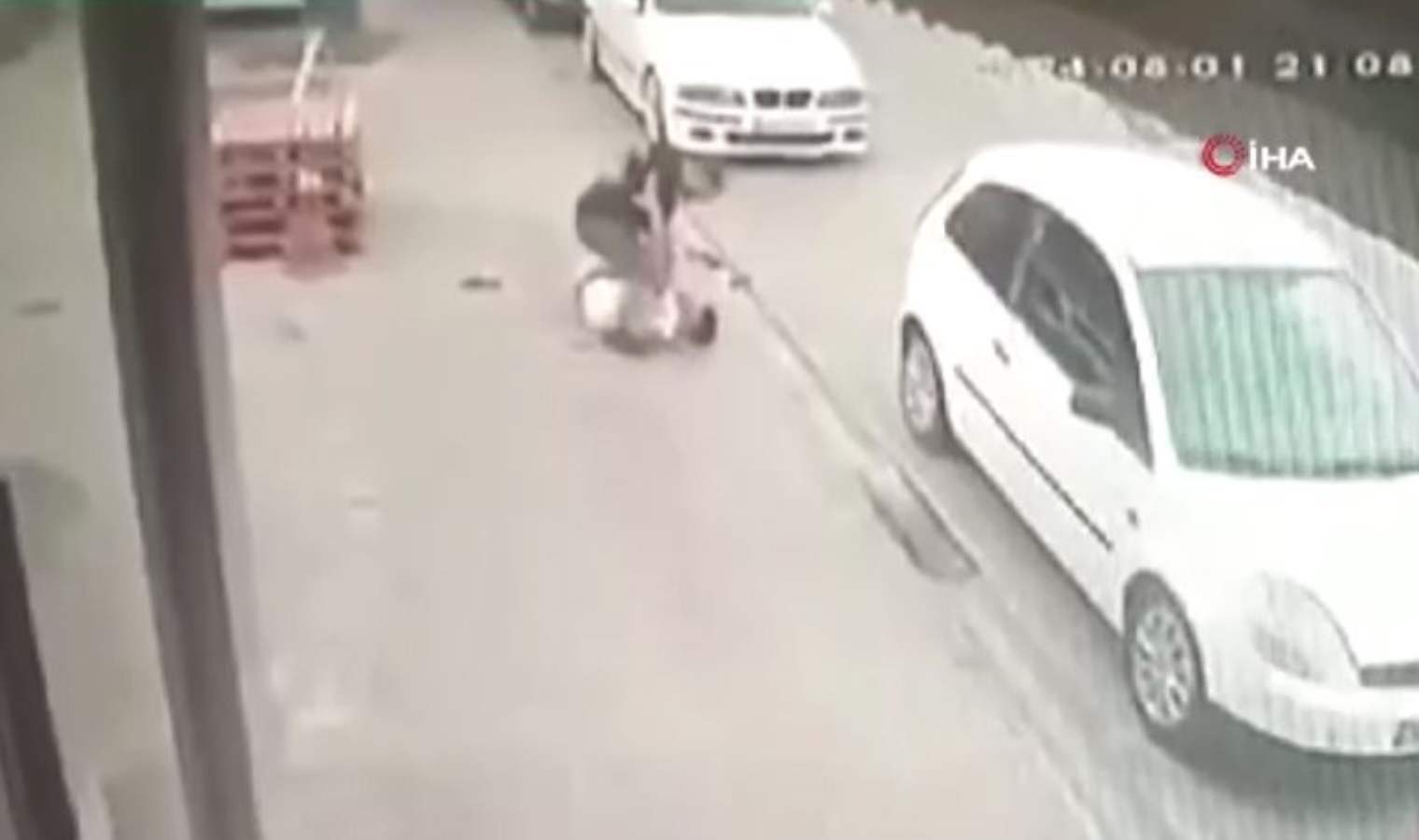 Muğla’da dehşet anları: Kardeşini gözünü kırpmadan silahla vurdu!