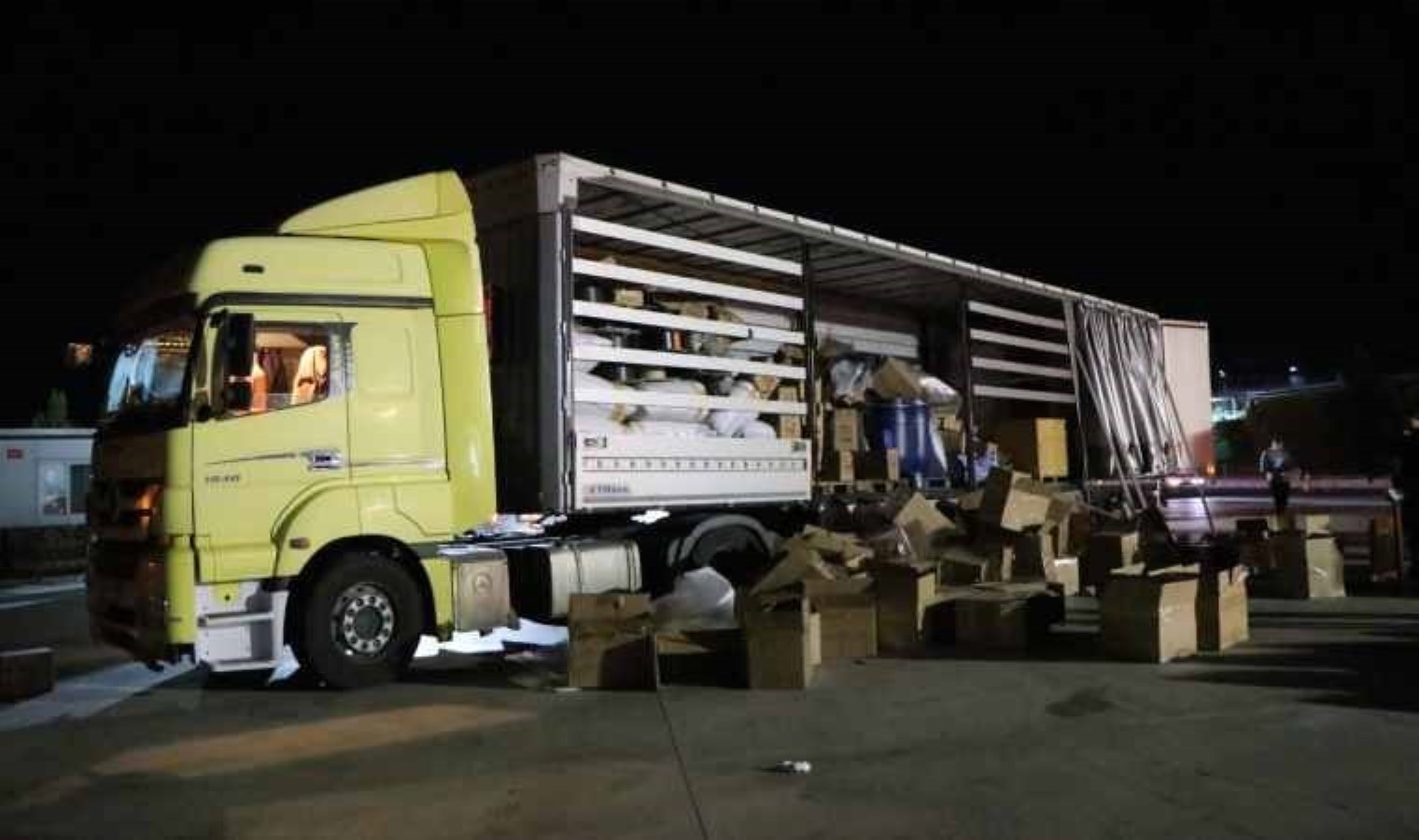 Narkotik Suçlarla Mücadelede 461 Kilo Skunk Uyuşturucu Ele Geçirildi