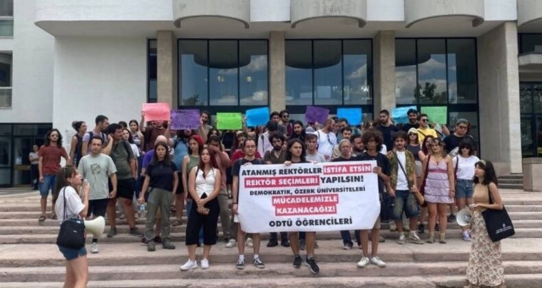 ODTÜ’lülerden atanmış rektör protestosu