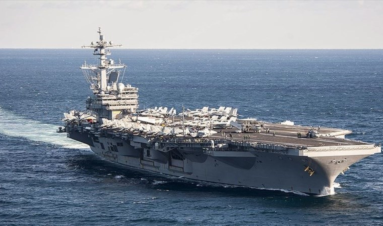 Ortadoğu’daki uçak gemilerinin görev süresini uzattı