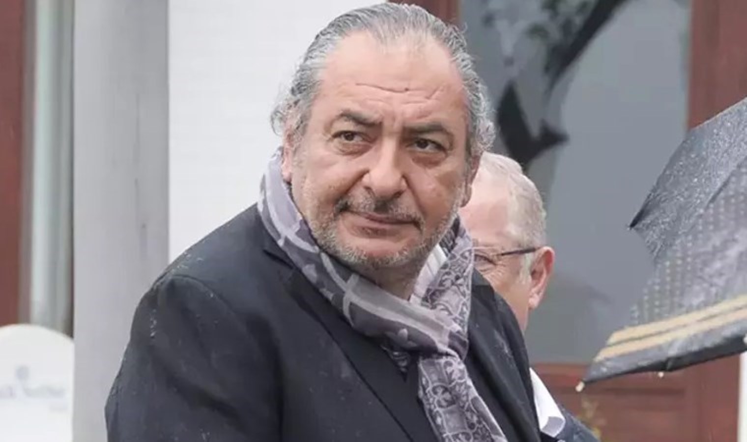 Reha Muhtar’dan kötü haber: Yeniden entübe edildi