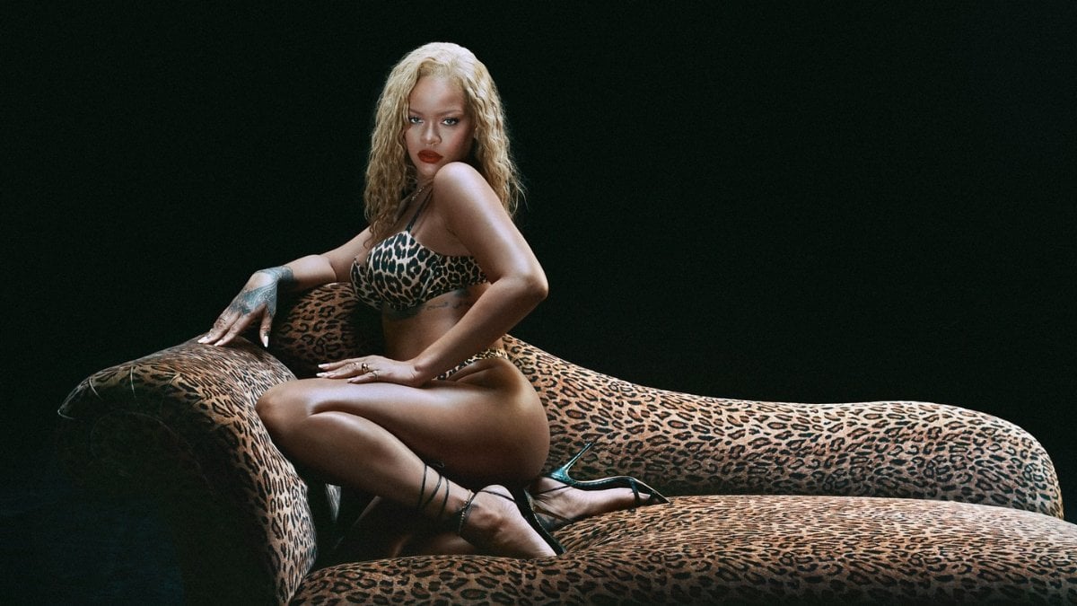 Rihanna’nın Karnavalda Göz Alıcı Dönüşü