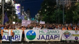 Sırbistan’da Rio Tinto’ya Karşı Büyük Protesto Gösterisi