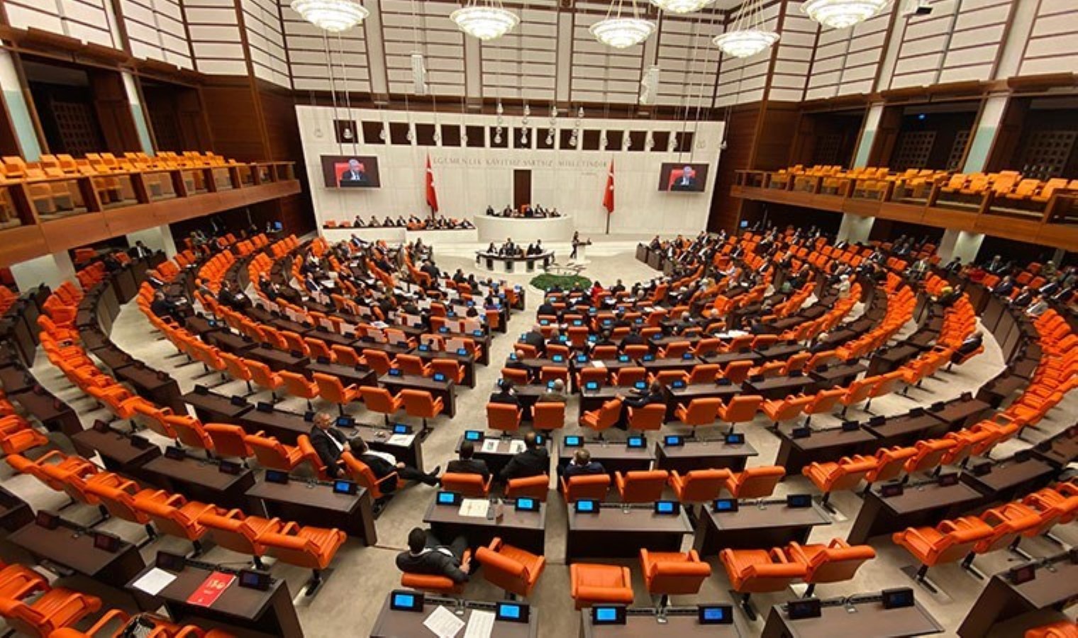 TBMM’de yeni devirde ‘yapay zeka’ komitesi kurulacak