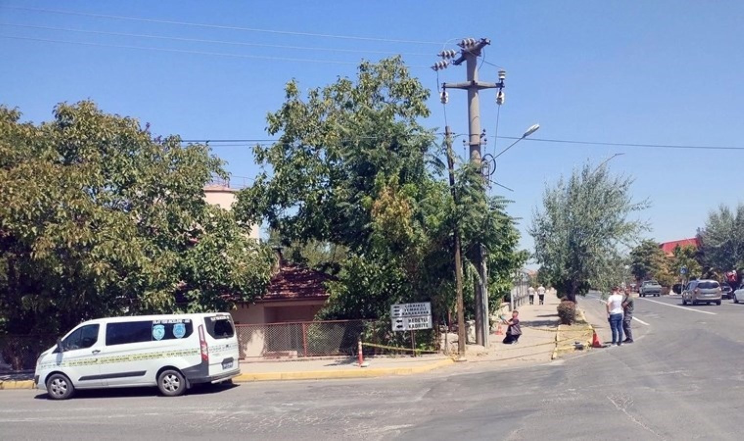 Tekirdağ’da iş cinayeti: Arıza gidermek için çıktığı direkte akıma kapılan personel öldü