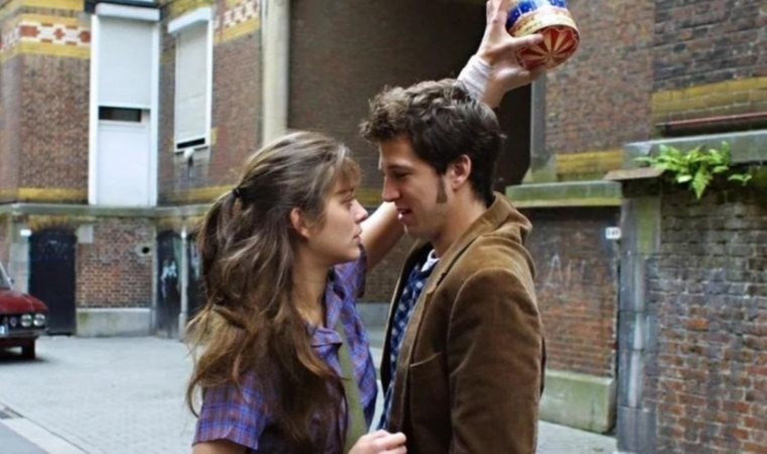 Tutku ve Aşk: İlişkilerin İki Yüzü