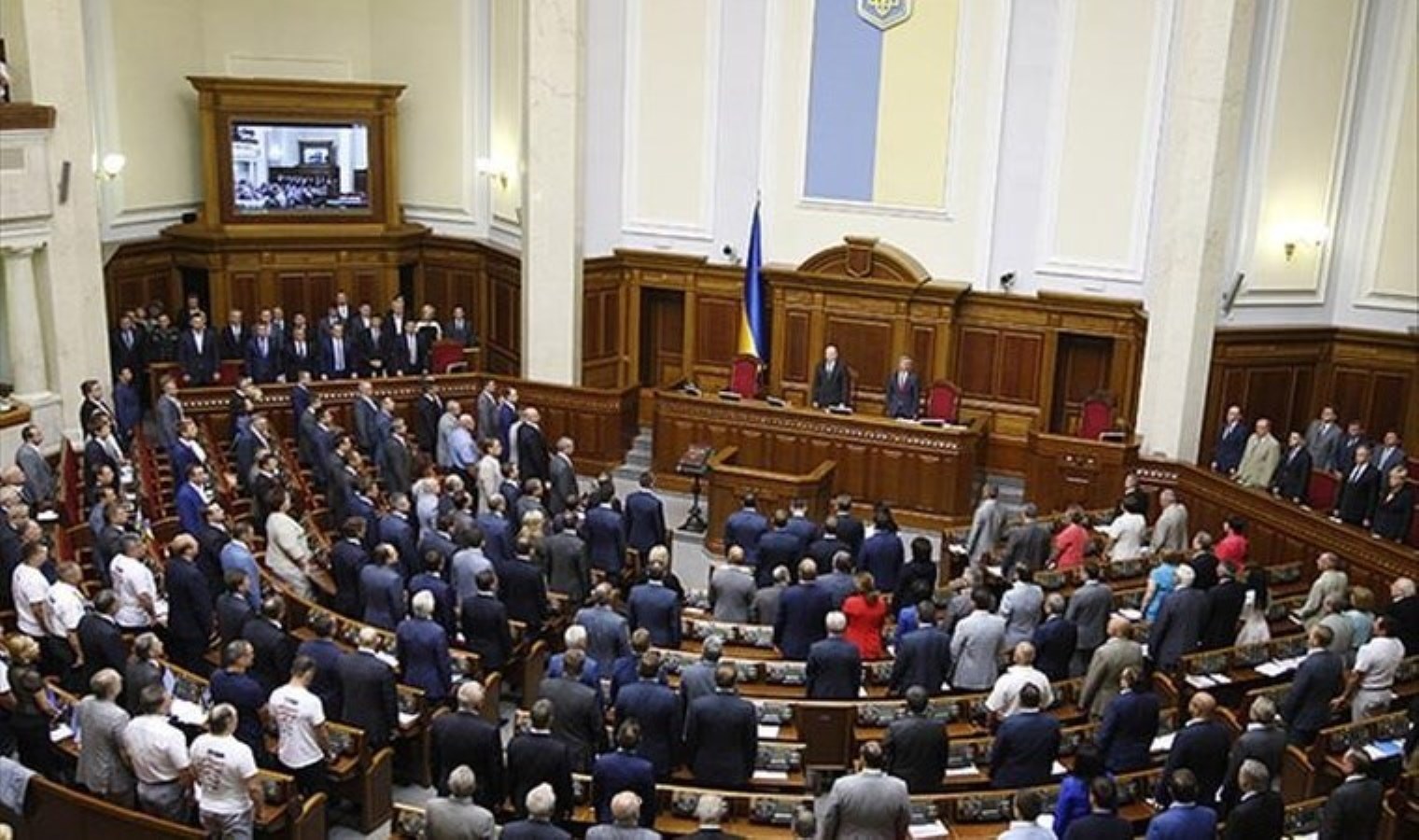 Ukrayna Parlamentosu onayladı: Moskova Patrikhanesi’nin kiliseleri yasaklandı