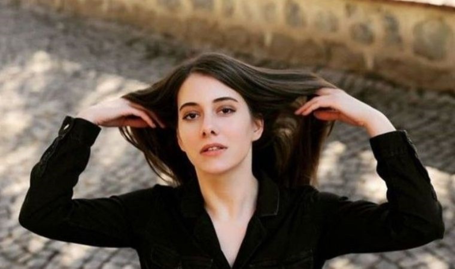 Yalı Çapkını’nın Yıldızları: Beril Pozam ve Ersin Arıcı Evlilik Hazırlığında